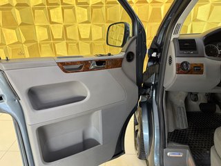 Volkswagen T5 Transporter Bus Multivan Highline LEDER SHZ PDC AHK 7SITZER STNDHZNG - foto 25