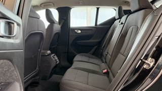 Volvo XC40 Momentum Pro 2WD AUTOMATIK CAM SHZ AHK - bilder 2