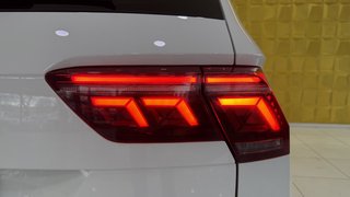 Volkswagen Tiguan United  PANO KEYGO ACC LENKHZ SHZ AUTOMATIK - photo 35