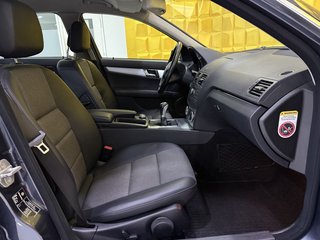 Mercedes-Benz C 200 CGI BlueEfficiency Sport Edition  SHZ ELK SITZE AHK KLIMA - foto 1