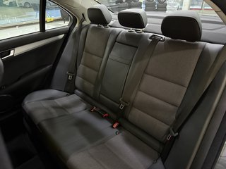 Mercedes-Benz C 200 CGI BlueEfficiency Sport Edition  SHZ ELK SITZE AHK KLIMA - foto 3