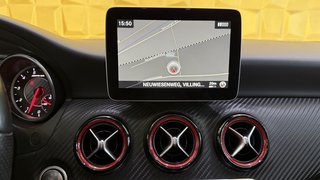 Mercedes-Benz A 45 AMG 4Matic  PANO NAVI SHZ TOTWINKEL CAM MEMORY - photo 36