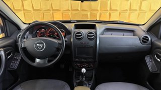 Dacia Duster I Basis 4x2 PDC SHZ A/C TEMPOMAT SCHECKHEFT - bilder 6