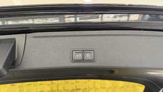 Audi A4 Avant  AUTOMATIK LED KEYLESS-GO S-LINE - photo 8