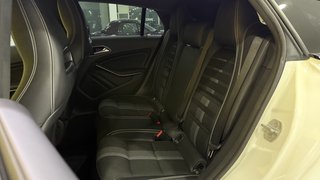 Mercedes-Benz CLA 200  SHZ PDC NAVI NIGHT-PAKET KEYLESS GO - photo 4