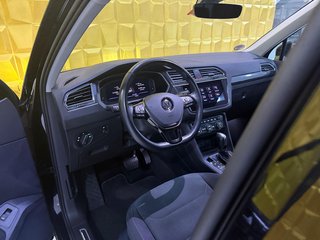 Volkswagen Tiguan 2.0 TDI R-LINE 4MOTION ACC SHZ 360°CAM HUD - foto 9
