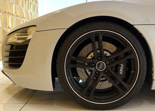 Audi R8 Spyder 4.2 FSI quattro NAVI SHZ - foto 6