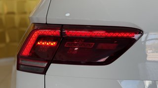 Volkswagen Tiguan R-LINE 4Motion  PANO SHZ VH MEMORY ACC - bilder 5