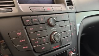 Opel Insignia 2.8 Turbo 4x4 OPC   NAVI TEMPOMAT - bilder 16