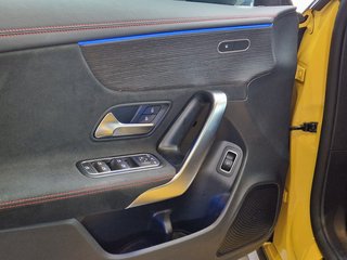 Mercedes-Benz CLA 220 AMG-Line*Matt Grau*Panorama*18"AMG* - photo 9