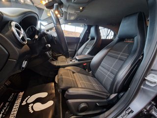 Mercedes-Benz GLA 200 Urban*Bi-Xenon*Navi*Teilleder*Temp*Klima - bilder 9