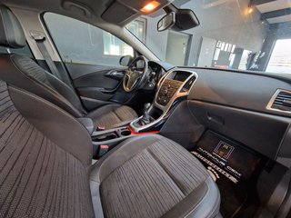 Opel Astra J Sports Tourer Style 1.6CDTI*AHK*NAVI*PDC - bilder 2