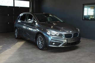 BMW 2 Active Tourer 225 xe Advantage*1.Hand*Navi*SHZ - bilder 1