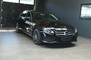 Mercedes-Benz Lim. E 220 d*Avantgarde*19"Burmester*AHK*Kamera - bilder 1