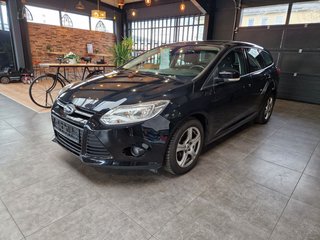 Ford Focus Turnier SyncEdition 1,0EcoBoost*PARK-PILOT - foto 6