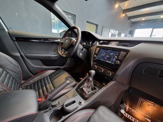 Skoda Octavia Combi RS*CarPlay*Xenon*Memory*AHK* - photo 4