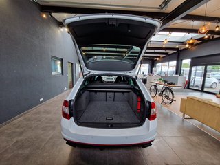Skoda Octavia Combi RS*CarPlay*Xenon*Memory*AHK* - photo 7