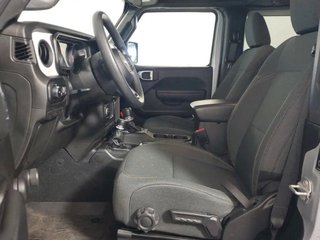 Jeep Wrangler Sport 2.0 T-GDi 4x4*Kamera*CarPlay* - bilder 2