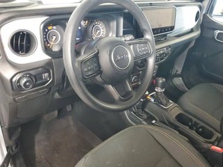 Jeep Wrangler Sport 2.0 T-GDi 4x4*Kamera*CarPlay* - bilder 3