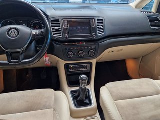 Volkswagen Sharan Highline 2,0TDI*7-SITZER*PANO*KAMERA*AHK - photo 7