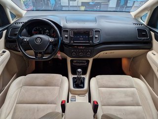 Volkswagen Sharan Highline 2,0TDI*7-SITZER*PANO*KAMERA*AHK - photo 17