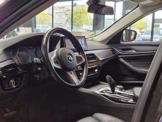 BMW 530d xDrive Luxury Line*KAMERA*CARPLAY*HEBEDACH* - photo 1