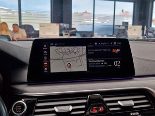 BMW 530d xDrive Luxury Line*KAMERA*CARPLAY*HEBEDACH* - photo 5