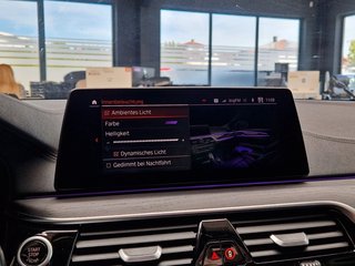BMW 530d xDrive Luxury Line*KAMERA*CARPLAY*HEBEDACH* - photo 11