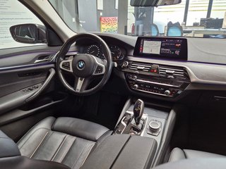BMW 530d xDrive Luxury Line*KAMERA*CARPLAY*HEBEDACH* - photo 19