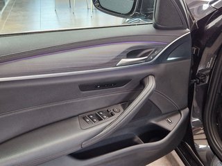 BMW 530d xDrive Luxury Line*KAMERA*CARPLAY*HEBEDACH* - photo 9