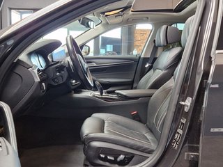 BMW 530d xDrive Luxury Line*KAMERA*CARPLAY*HEBEDACH* - photo 10