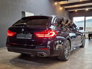 BMW 530d Touring M Sport*PANO*AHK*Head Up*CarPlay* - bilder 7