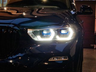 BMW X5 M50i xDrive Shadow Line*LASER*PANO*H&K*360° - bilder 3