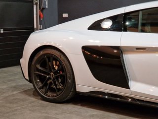 Audi R8 Coupe 5.2 FSI Performance*Bang&Olufsen*Navi* - bilder 4