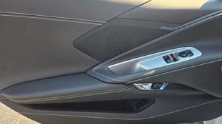 Corvette C8 Stingray 6,2Ltr. V8*BOSE*Dachpanel*Kamera* - bilder 5