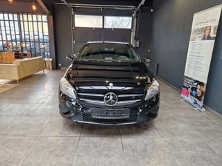 Mercedes-Benz A 180 BlueEfficiency Style Edition Urban*Navi* - photo 2