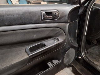 Volkswagen Passat Variant 1.9TDI - photo 9