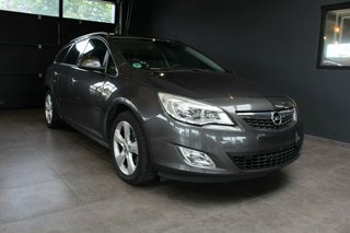Opel Astra 1.6 J Sports Tourer Edition* - bilder 1