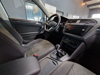 Volkswagen Tiguan Elegance 2.0TDI*MATRIX LED*1.HAND*AHK*ACC - photo 2