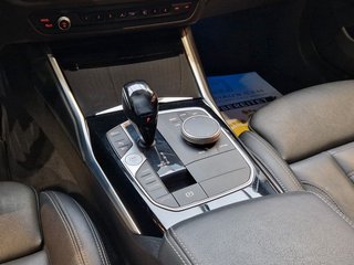 BMW 320e xDrive Touring Sport Line*Pano*Head Up*AHK - bilder 11