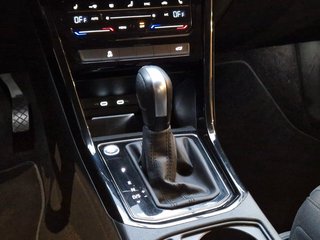 Volkswagen Touran Highline 1,5TSI*7-SITZER*KAMERA*CARPLAY* - photo 10