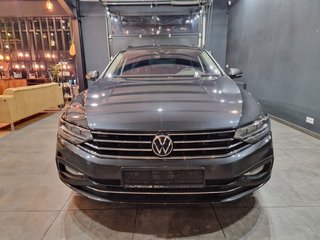 Volkswagen Passat Variant 2.0TDI*Navi*Keyless Start* - photo 2