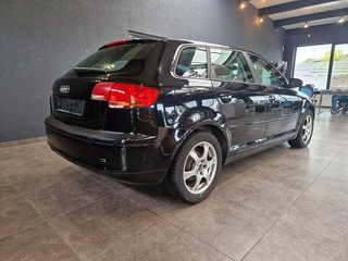 Audi A3 Sportback 1.9TDI Attraction*Klimaauto* - bilder 6