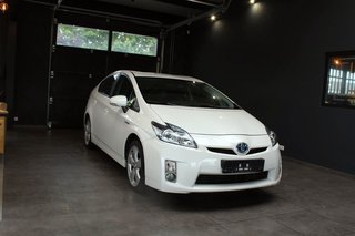 Toyota Prius 1.8 Life*Hybrid* - photo 1