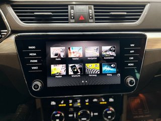 Skoda Superb 2.0TDI*Combi*7G*Kamera*LED* - photo 1