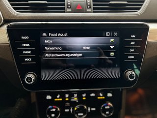 Skoda Superb 2.0TDI*Combi*7G*Kamera*LED* - photo 4