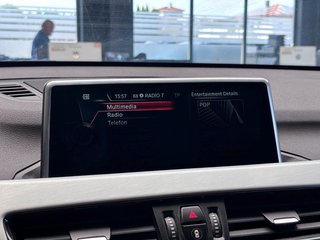 BMW X1 xDrive25d Sport-Line*PANO*AHK*HUD*KAMERA*KEYL - bilder 2