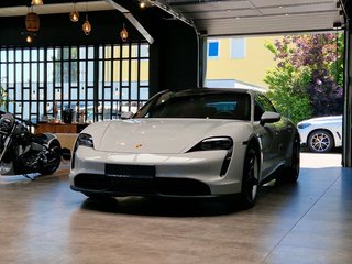 Porsche Taycan Panorama*Kamera*CarPlay*Navi* - photo 3