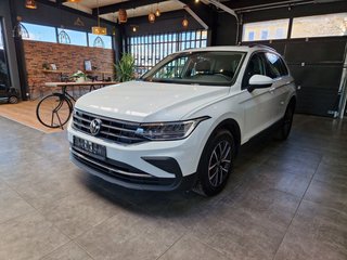 Volkswagen Tiguan Life 2,0TDI*1.HAND*KAMERA*ACC*AHK - foto 6