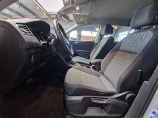 Volkswagen Tiguan Life 2,0TDI*1.HAND*KAMERA*ACC*AHK - foto 7